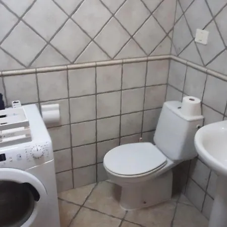 Beautiful 2-Bed And 2-Bathrooms Apartment Fully Furbished Callao Salvaje